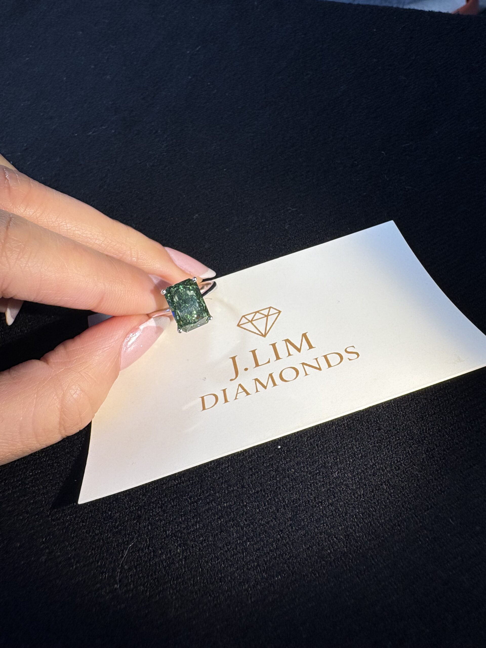 Fancy vivid green 5.03ct lab grown Diamond 18k white gold - Image 4