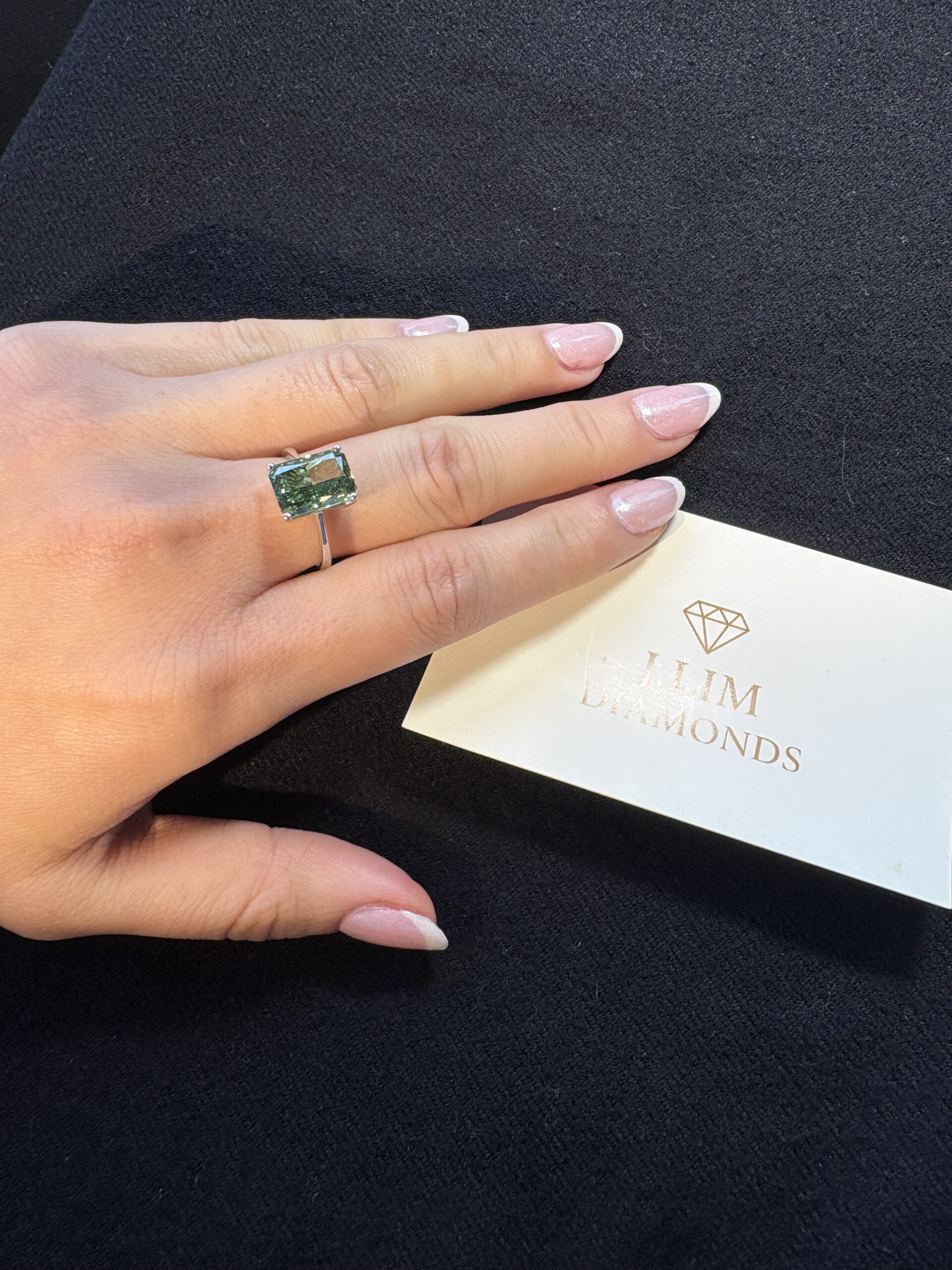 Fancy vivid green 5.03ct lab grown Diamond 18k white gold - Image 5